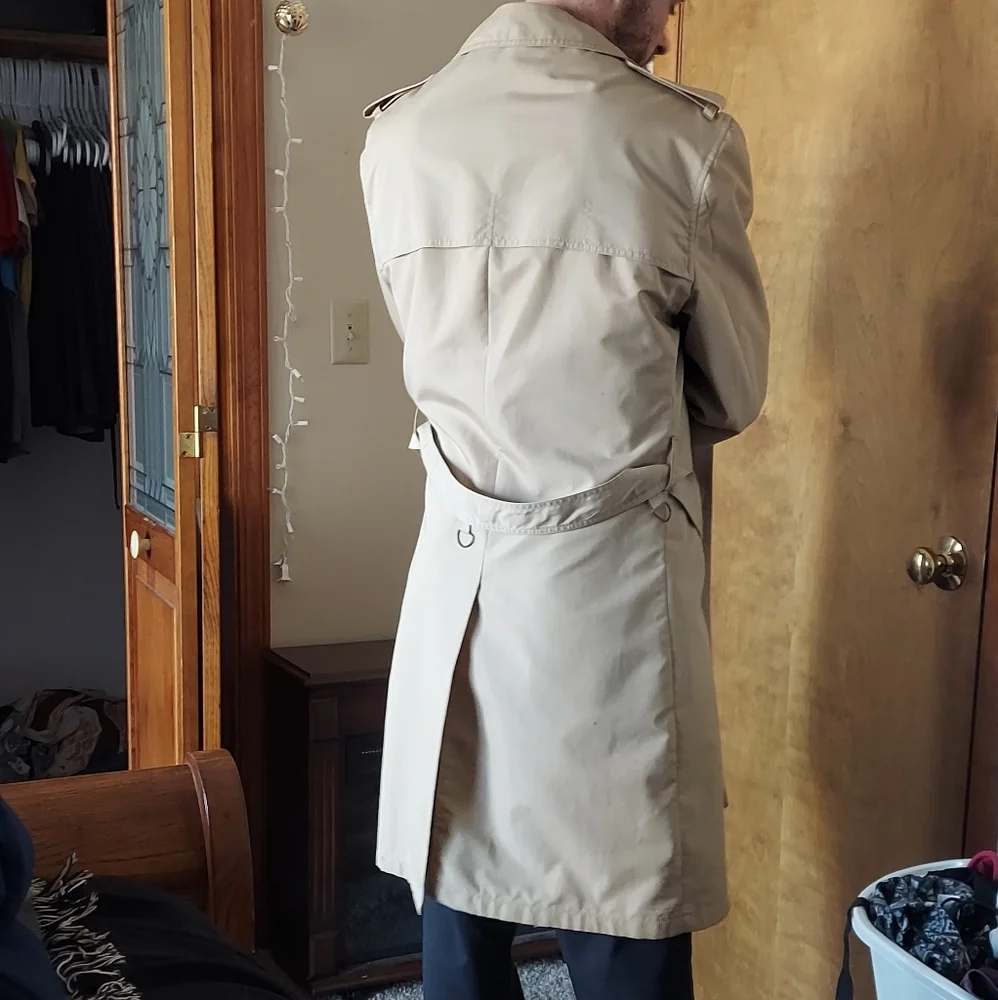 Trenchcoat Raincoat - Picture 4 of 14